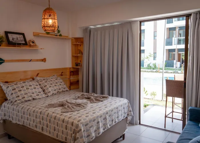 Resort Em Porto De Galinhas- Flat Terreo Frente Piscinas- Muro Alto-B18
